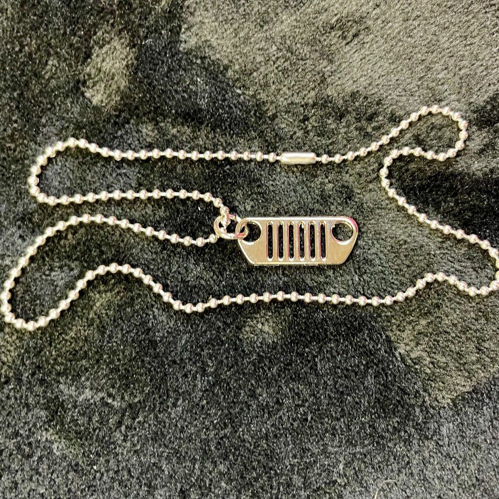 18", 20" & 22" Off-road Grill Necklace for the 4x4 Rock Crawling Enthusiasts!